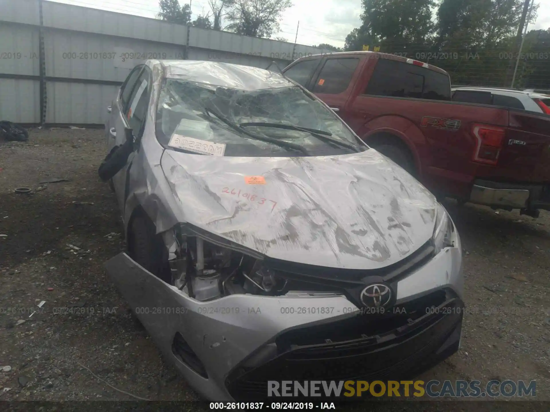 6 Photograph of a damaged car 5YFBURHE0KP927302 TOYOTA COROLLA 2019