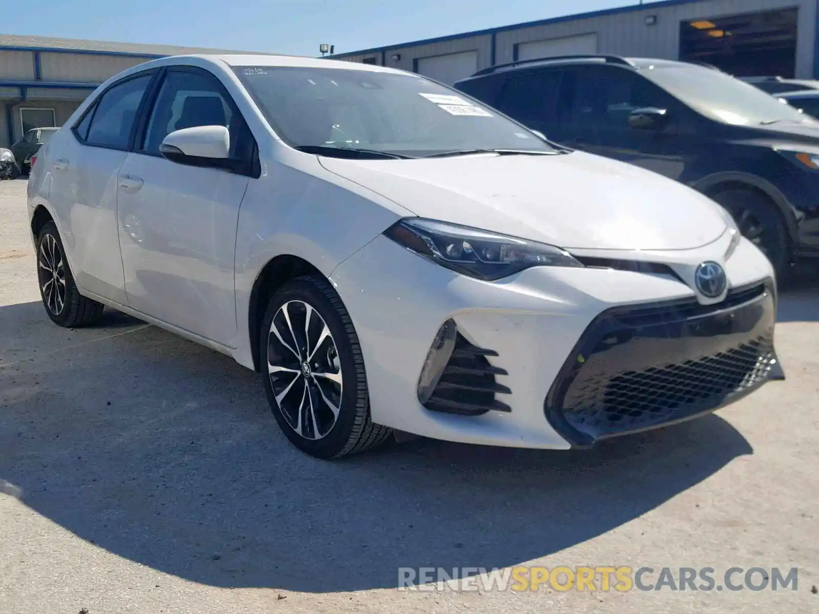 1 Photograph of a damaged car 5YFBURHE0KP927784 TOYOTA COROLLA 2019