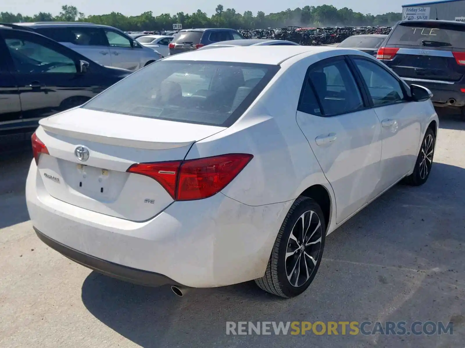 4 Photograph of a damaged car 5YFBURHE0KP927784 TOYOTA COROLLA 2019