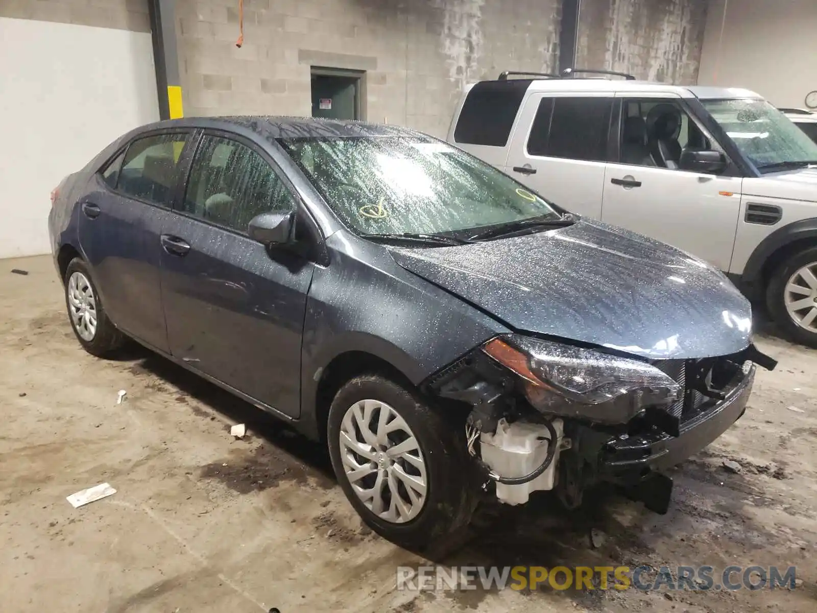 1 Photograph of a damaged car 5YFBURHE0KP927803 TOYOTA COROLLA 2019