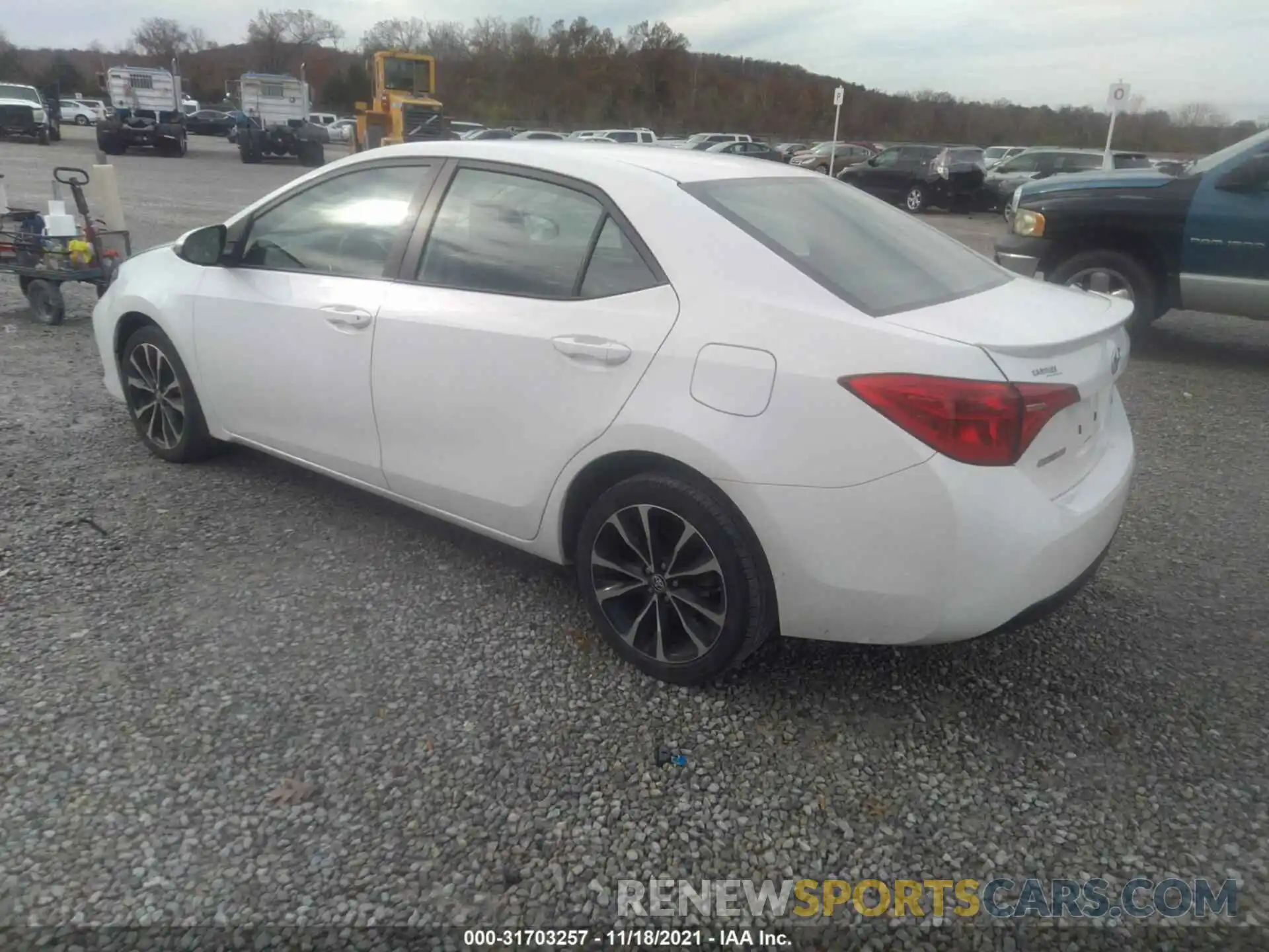 3 Photograph of a damaged car 5YFBURHE0KP927980 TOYOTA COROLLA 2019