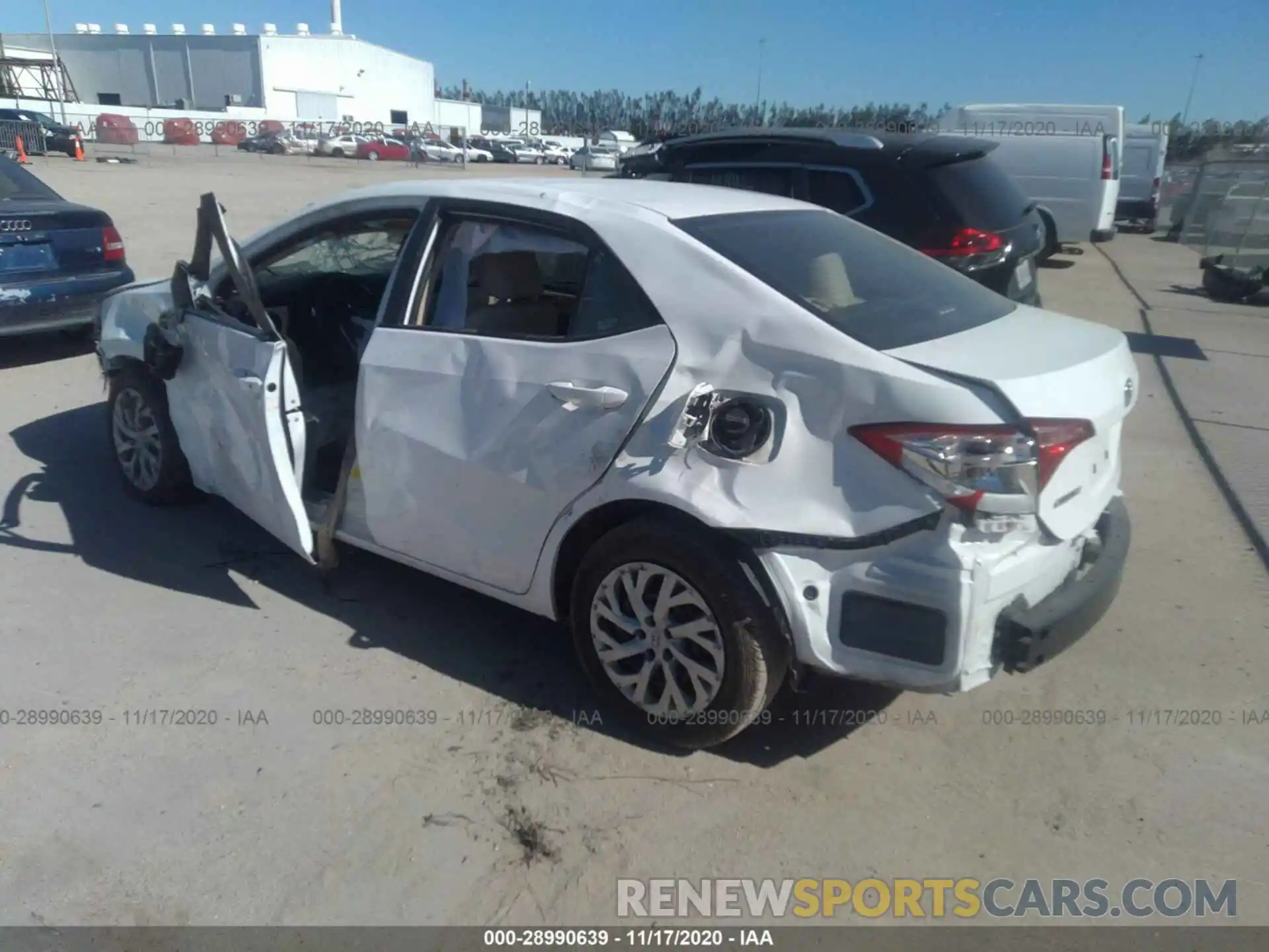 3 Photograph of a damaged car 5YFBURHE0KP928272 TOYOTA COROLLA 2019