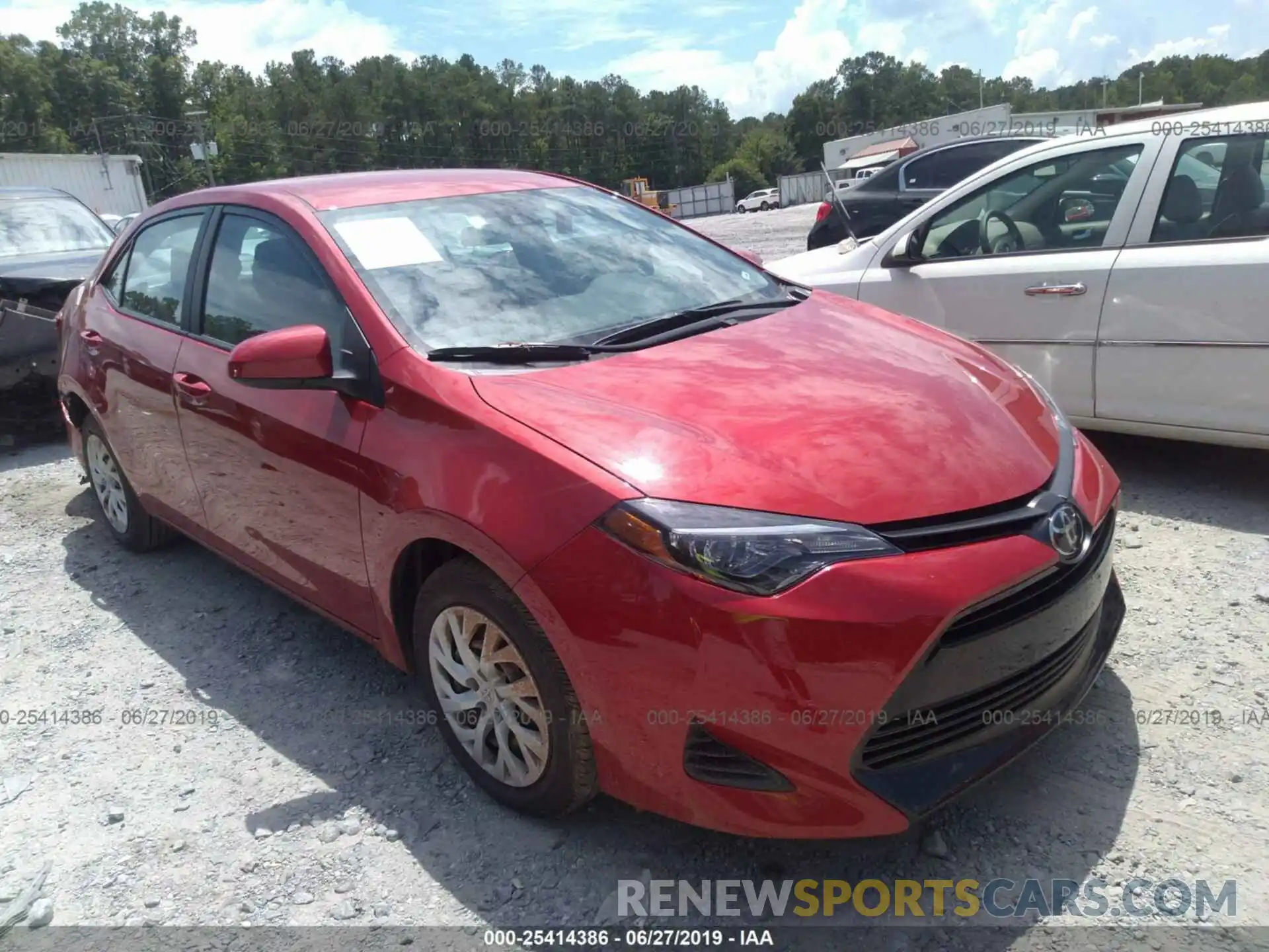 1 Photograph of a damaged car 5YFBURHE0KP928398 TOYOTA COROLLA 2019