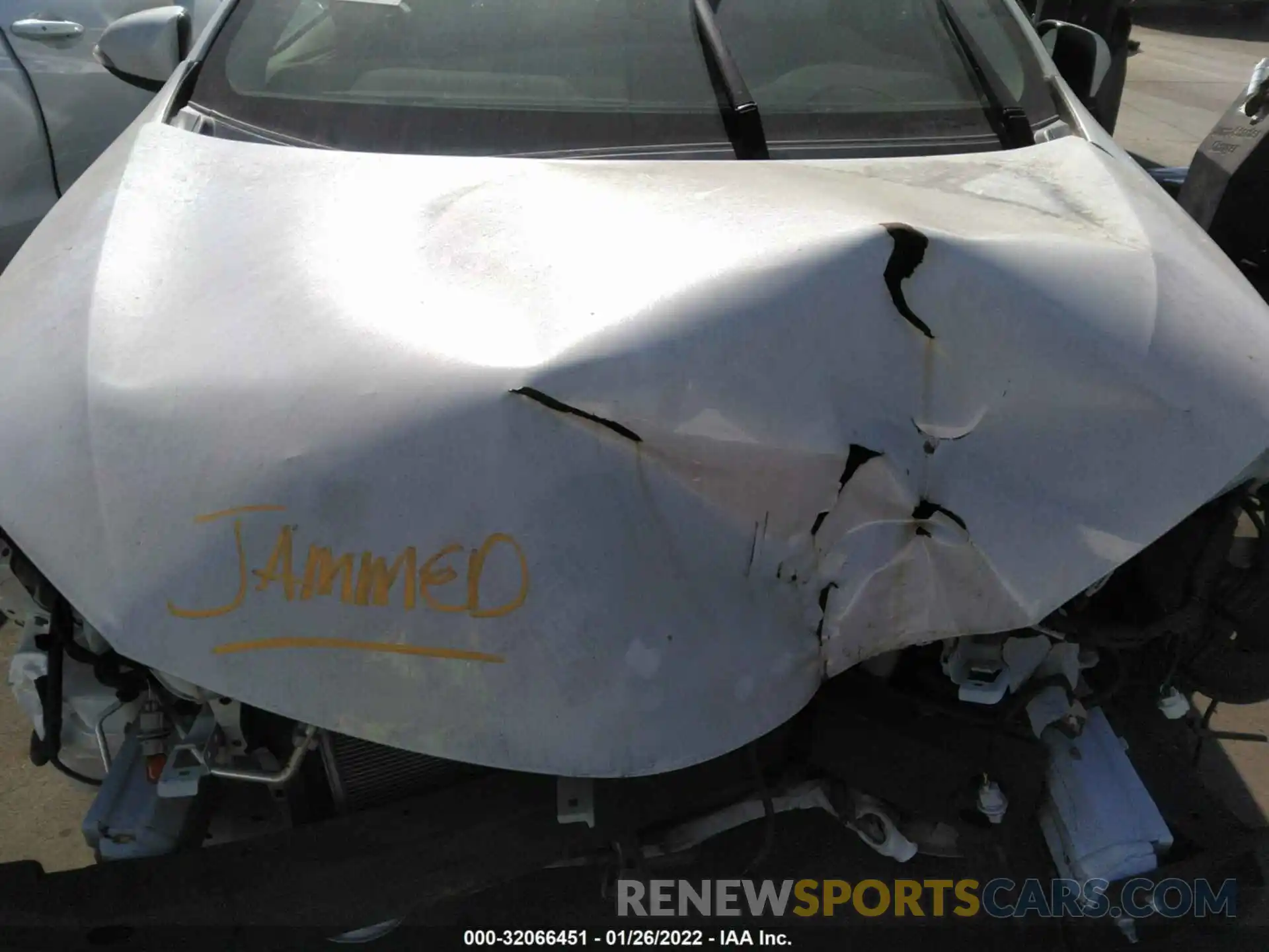 10 Photograph of a damaged car 5YFBURHE0KP928689 TOYOTA COROLLA 2019