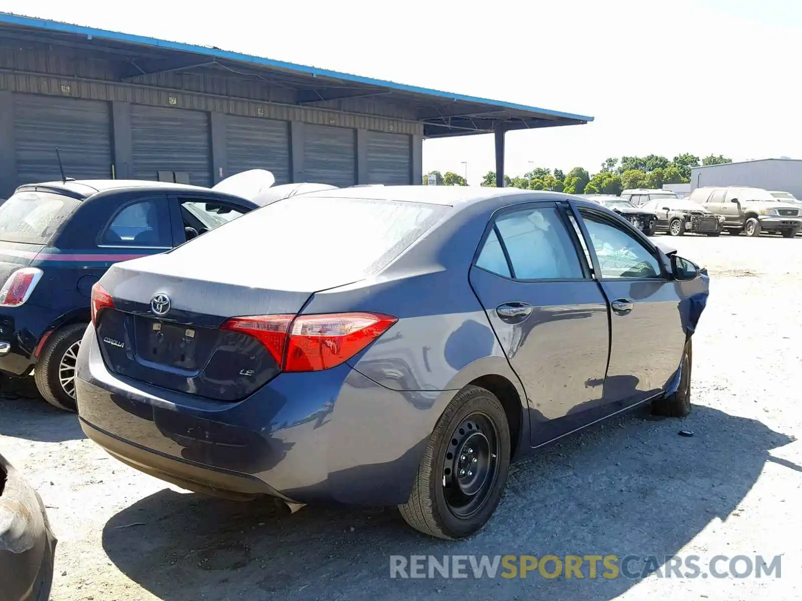 4 Photograph of a damaged car 5YFBURHE0KP928921 TOYOTA COROLLA 2019