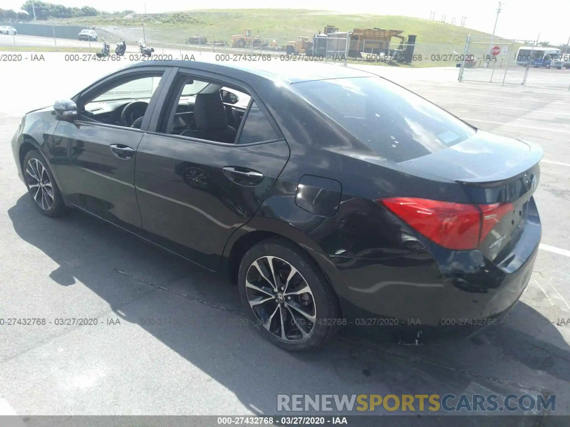 3 Photograph of a damaged car 5YFBURHE0KP929440 TOYOTA COROLLA 2019