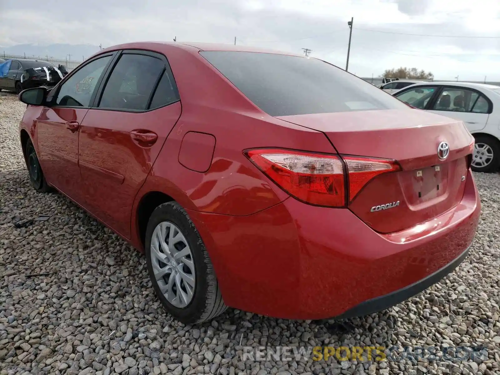 3 Photograph of a damaged car 5YFBURHE0KP929907 TOYOTA COROLLA 2019