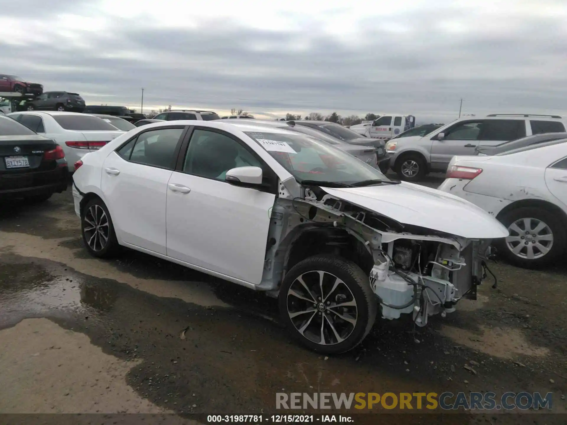 1 Photograph of a damaged car 5YFBURHE0KP931169 TOYOTA COROLLA 2019