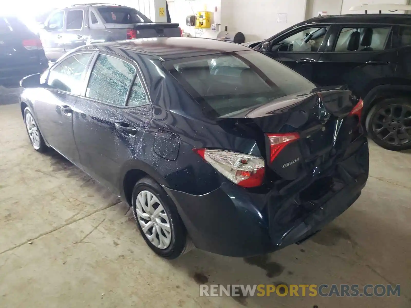 3 Photograph of a damaged car 5YFBURHE0KP931995 TOYOTA COROLLA 2019