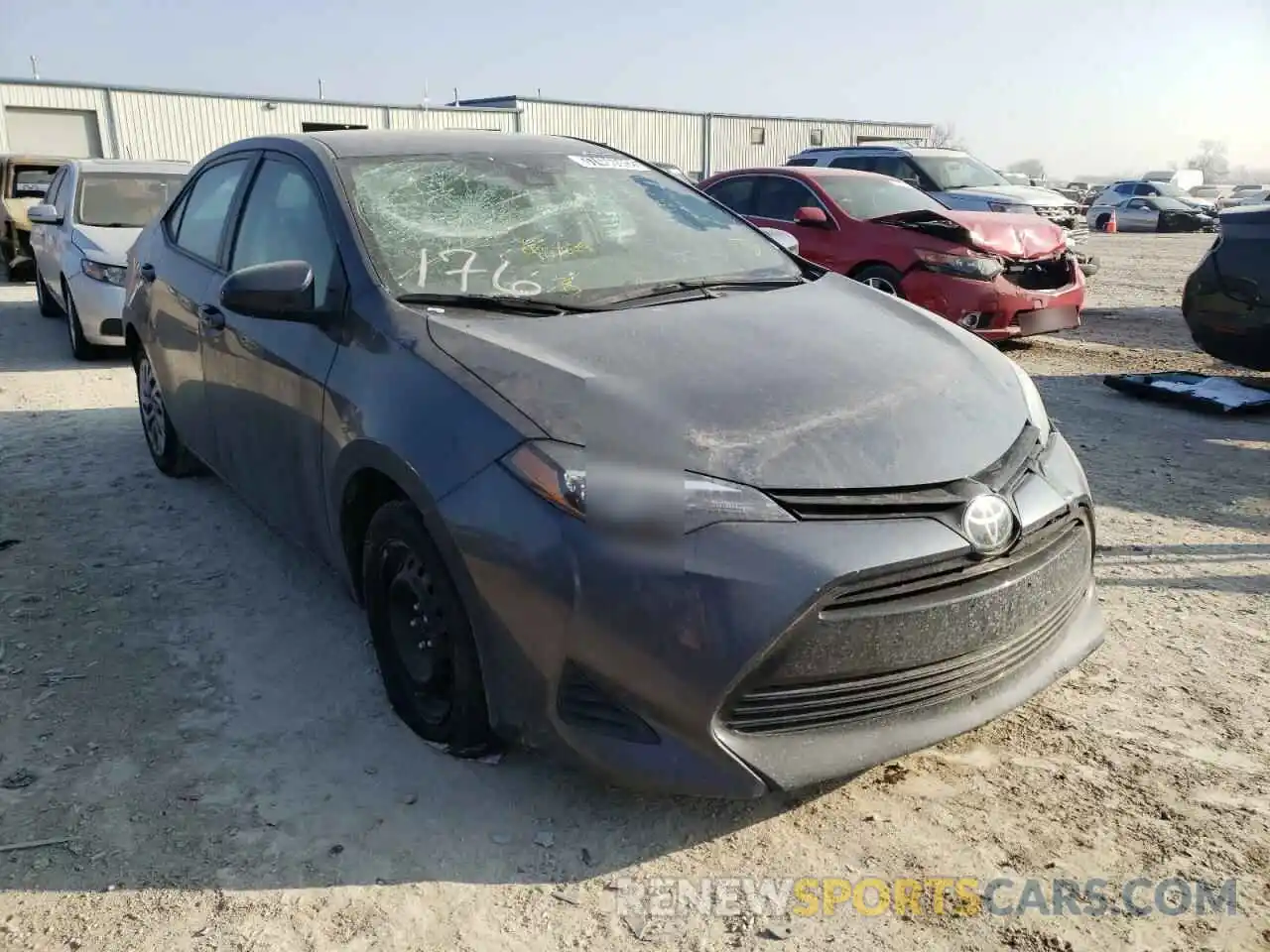 1 Photograph of a damaged car 5YFBURHE0KP932029 TOYOTA COROLLA 2019