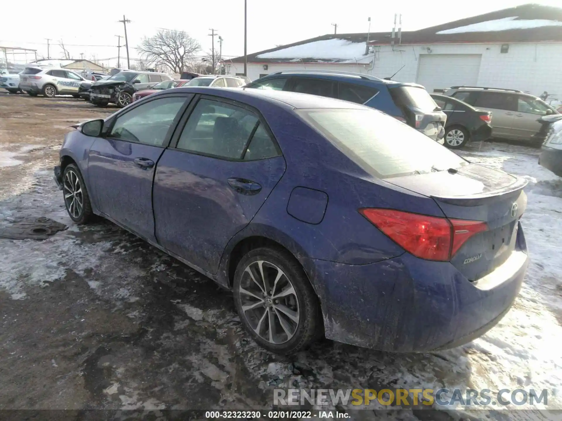 2 Photograph of a damaged car 5YFBURHE0KP932032 TOYOTA COROLLA 2019