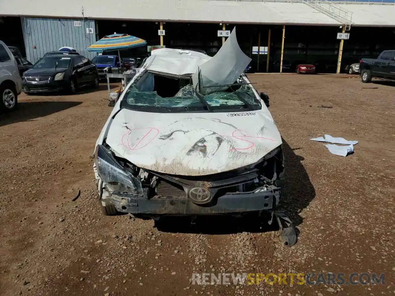 5 Photograph of a damaged car 5YFBURHE0KP932550 TOYOTA COROLLA 2019