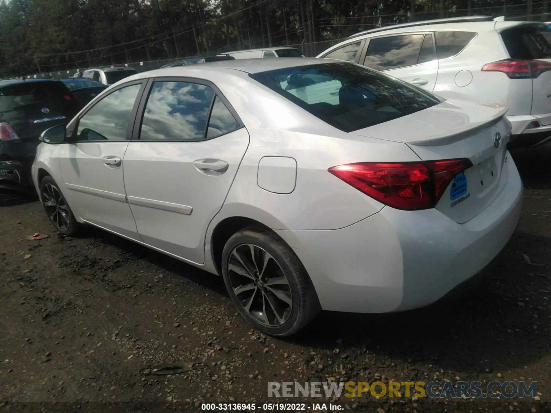 3 Photograph of a damaged car 5YFBURHE0KP933150 TOYOTA COROLLA 2019