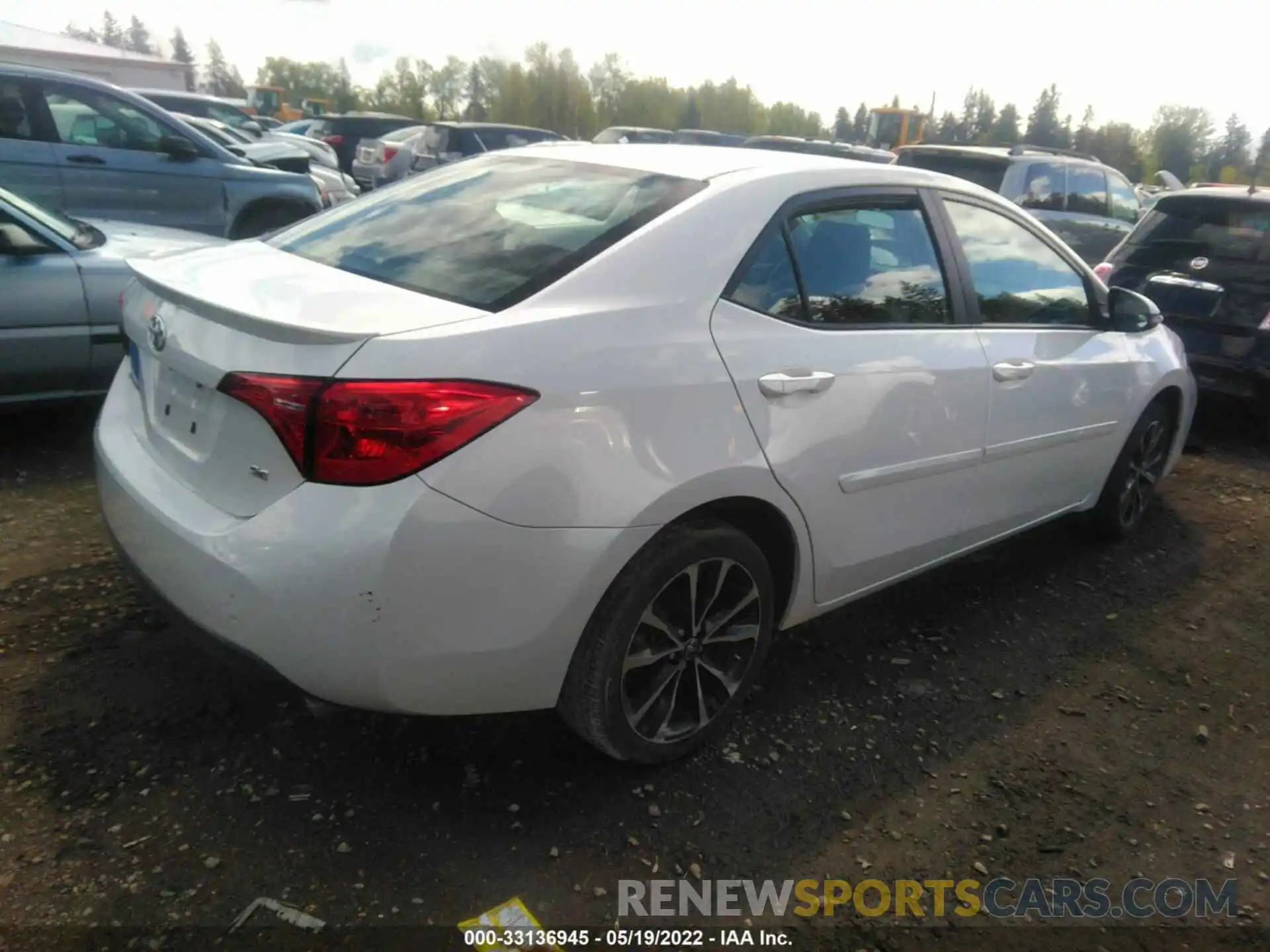 4 Photograph of a damaged car 5YFBURHE0KP933150 TOYOTA COROLLA 2019