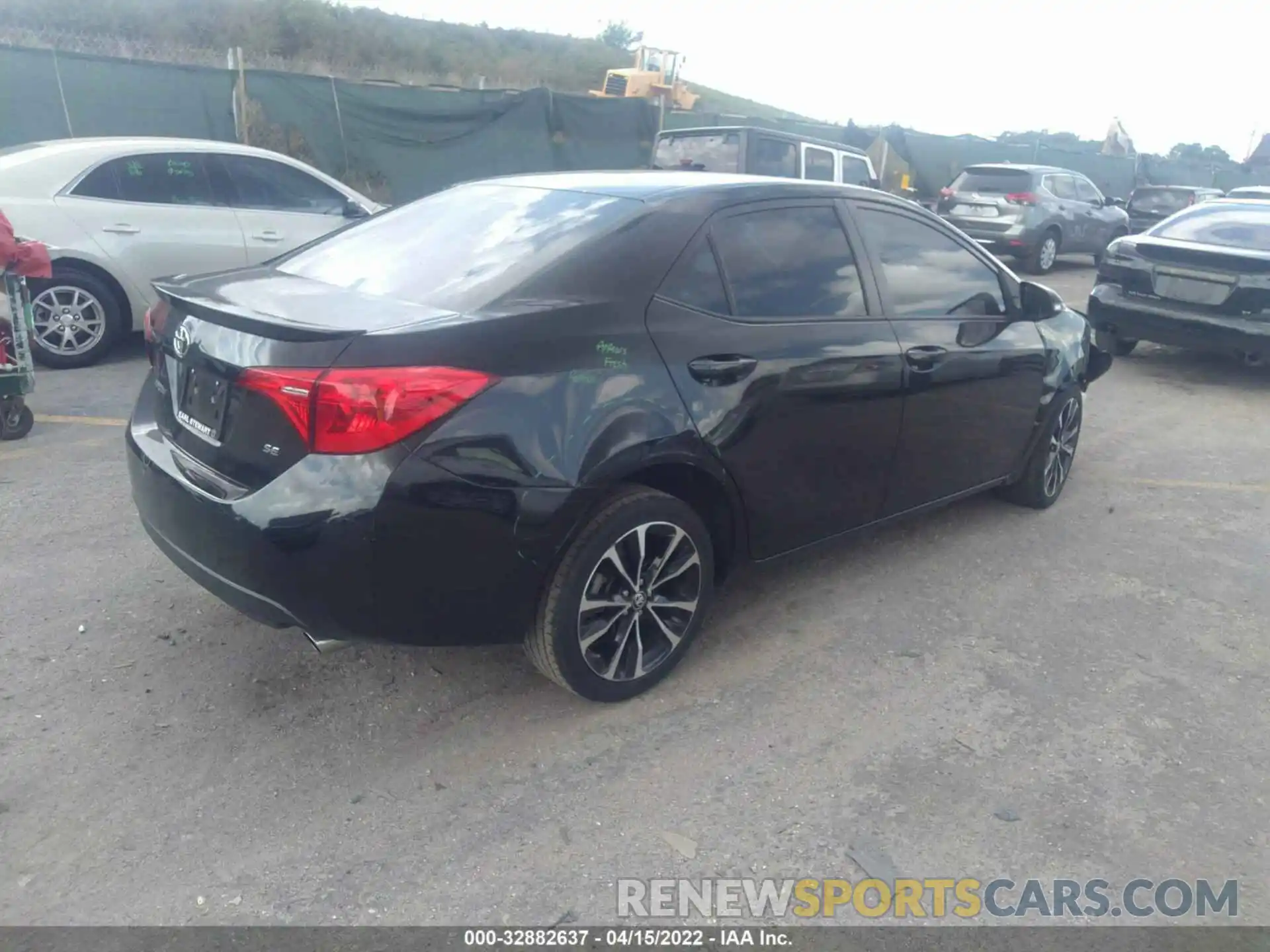 4 Photograph of a damaged car 5YFBURHE0KP933374 TOYOTA COROLLA 2019