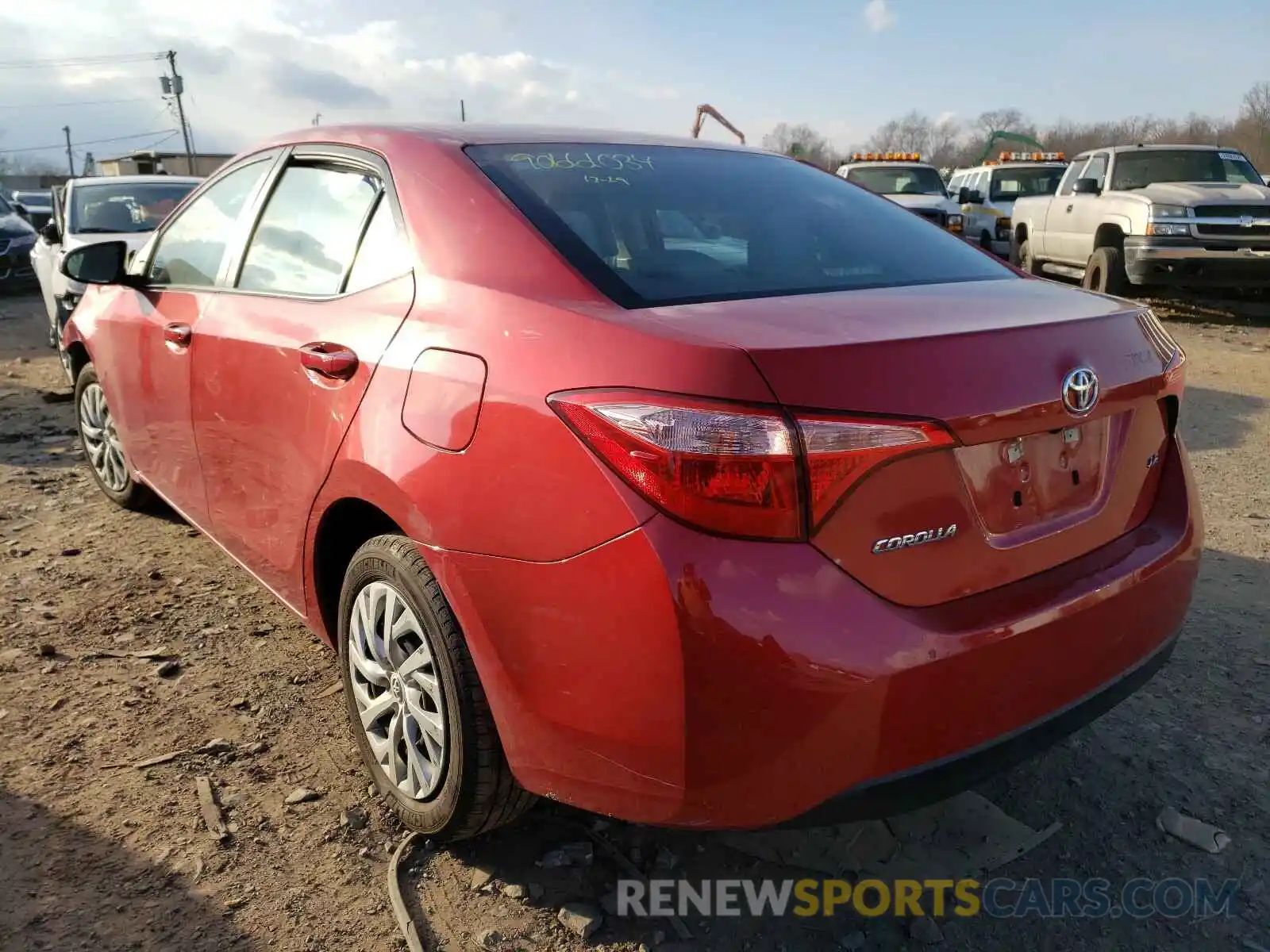 3 Photograph of a damaged car 5YFBURHE0KP933441 TOYOTA COROLLA 2019