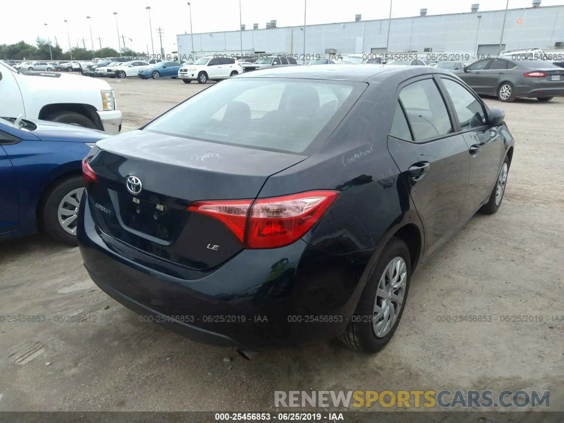 4 Photograph of a damaged car 5YFBURHE0KP933519 TOYOTA COROLLA 2019