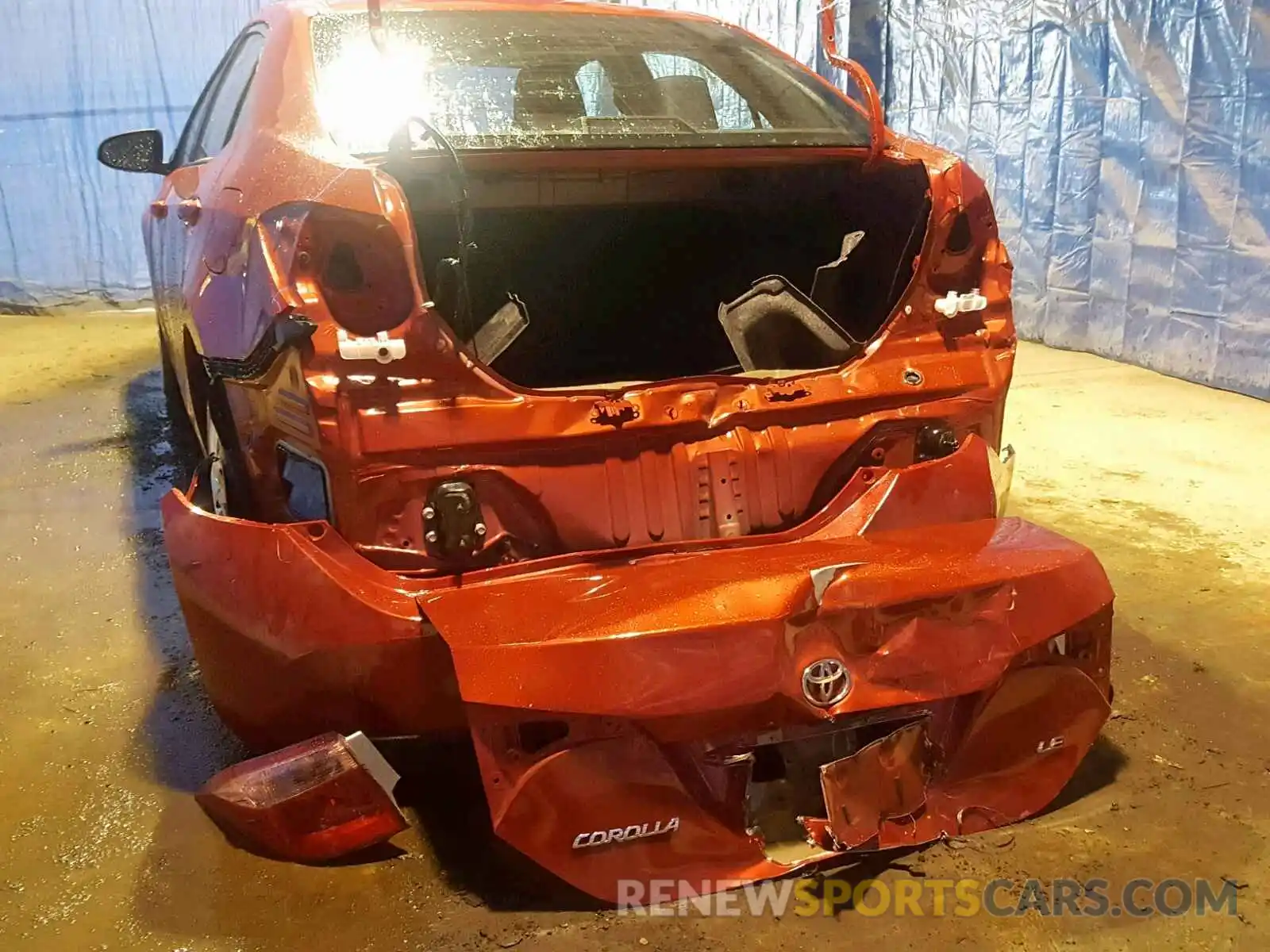 9 Photograph of a damaged car 5YFBURHE0KP934086 TOYOTA COROLLA 2019