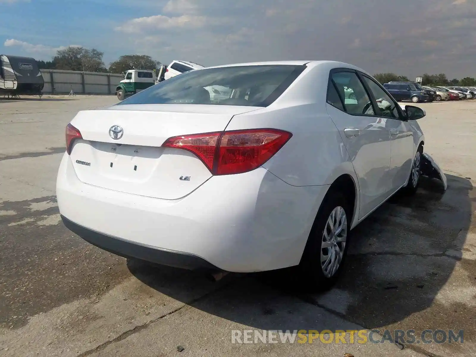 4 Photograph of a damaged car 5YFBURHE0KP934671 TOYOTA COROLLA 2019