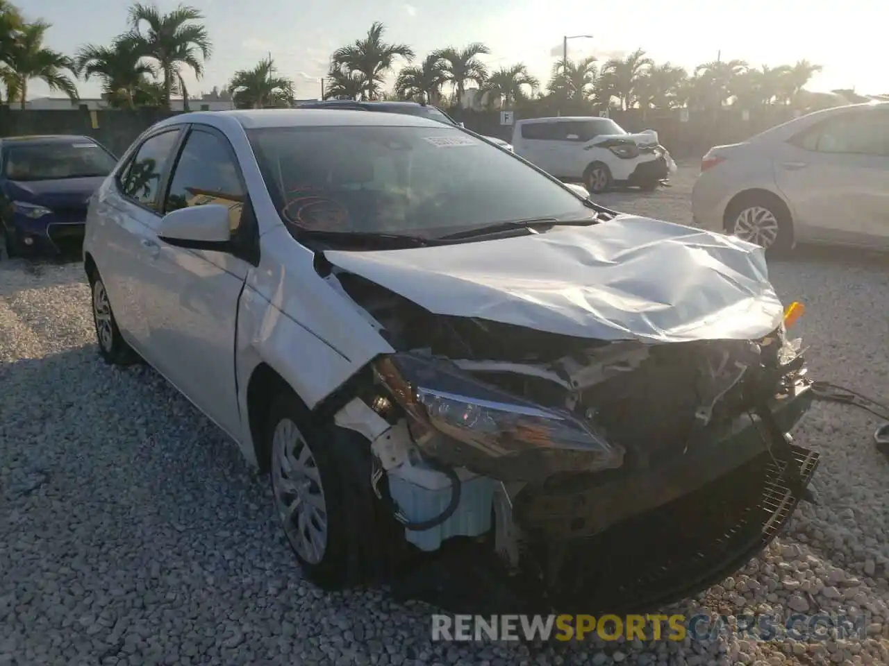 1 Photograph of a damaged car 5YFBURHE0KP935240 TOYOTA COROLLA 2019