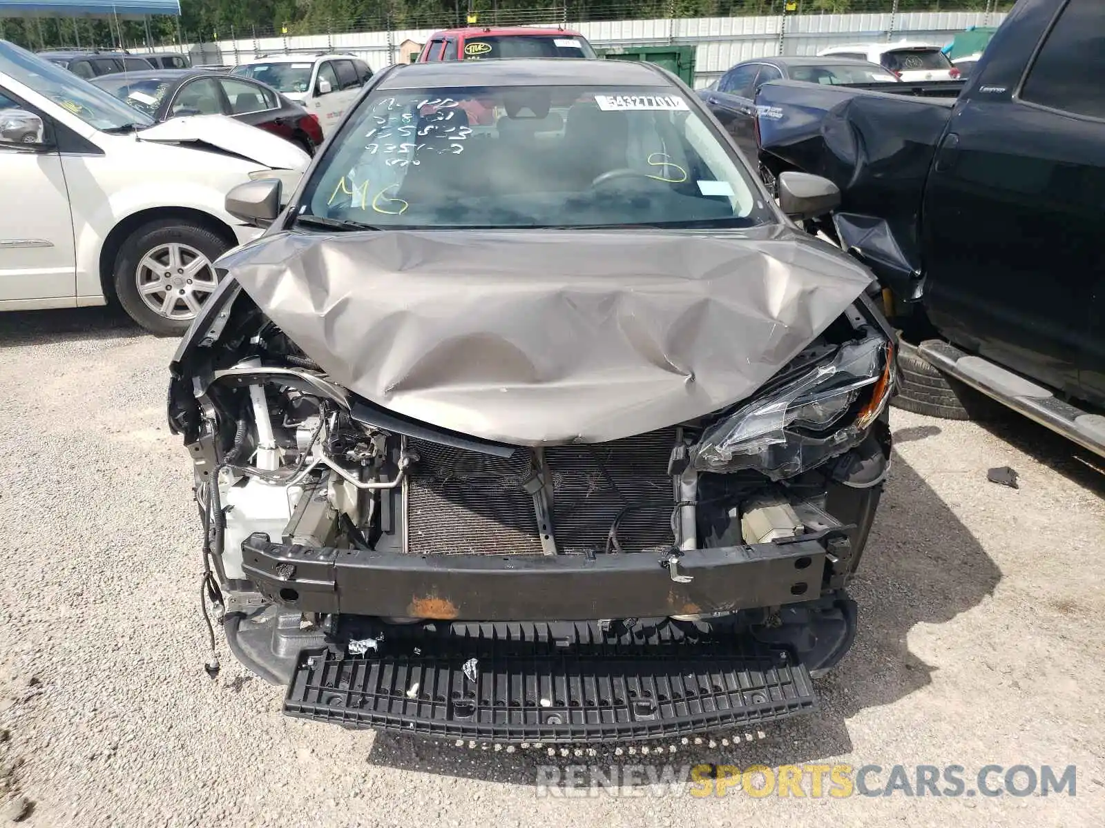 9 Photograph of a damaged car 5YFBURHE0KP935822 TOYOTA COROLLA 2019