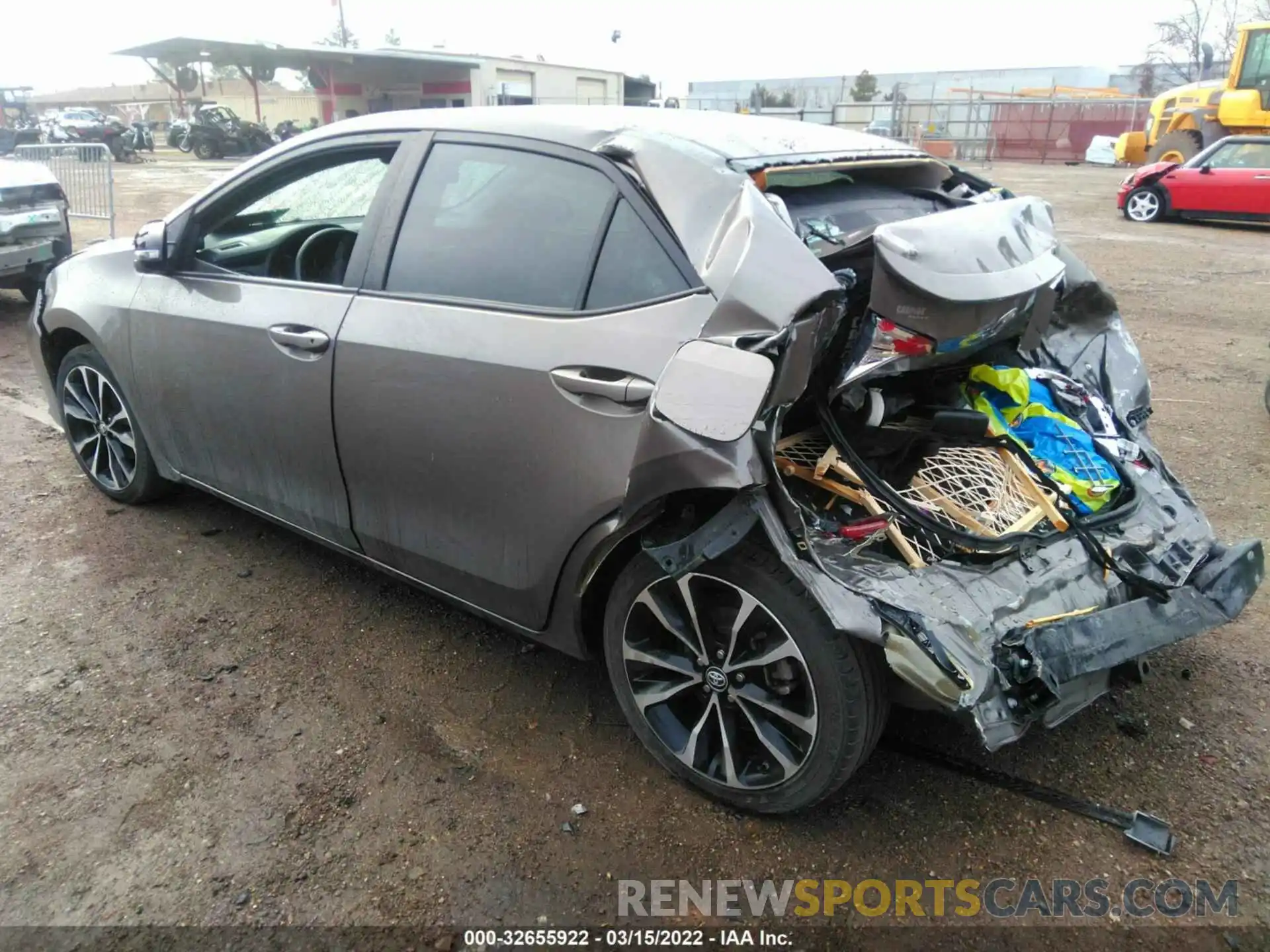 3 Photograph of a damaged car 5YFBURHE0KP935965 TOYOTA COROLLA 2019