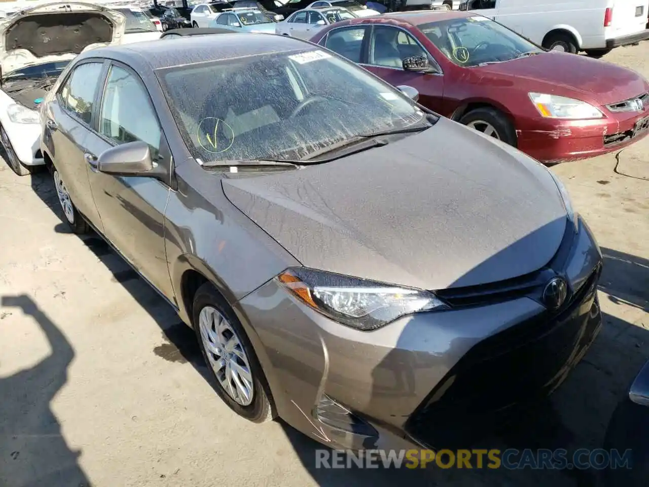 1 Photograph of a damaged car 5YFBURHE0KP935996 TOYOTA COROLLA 2019