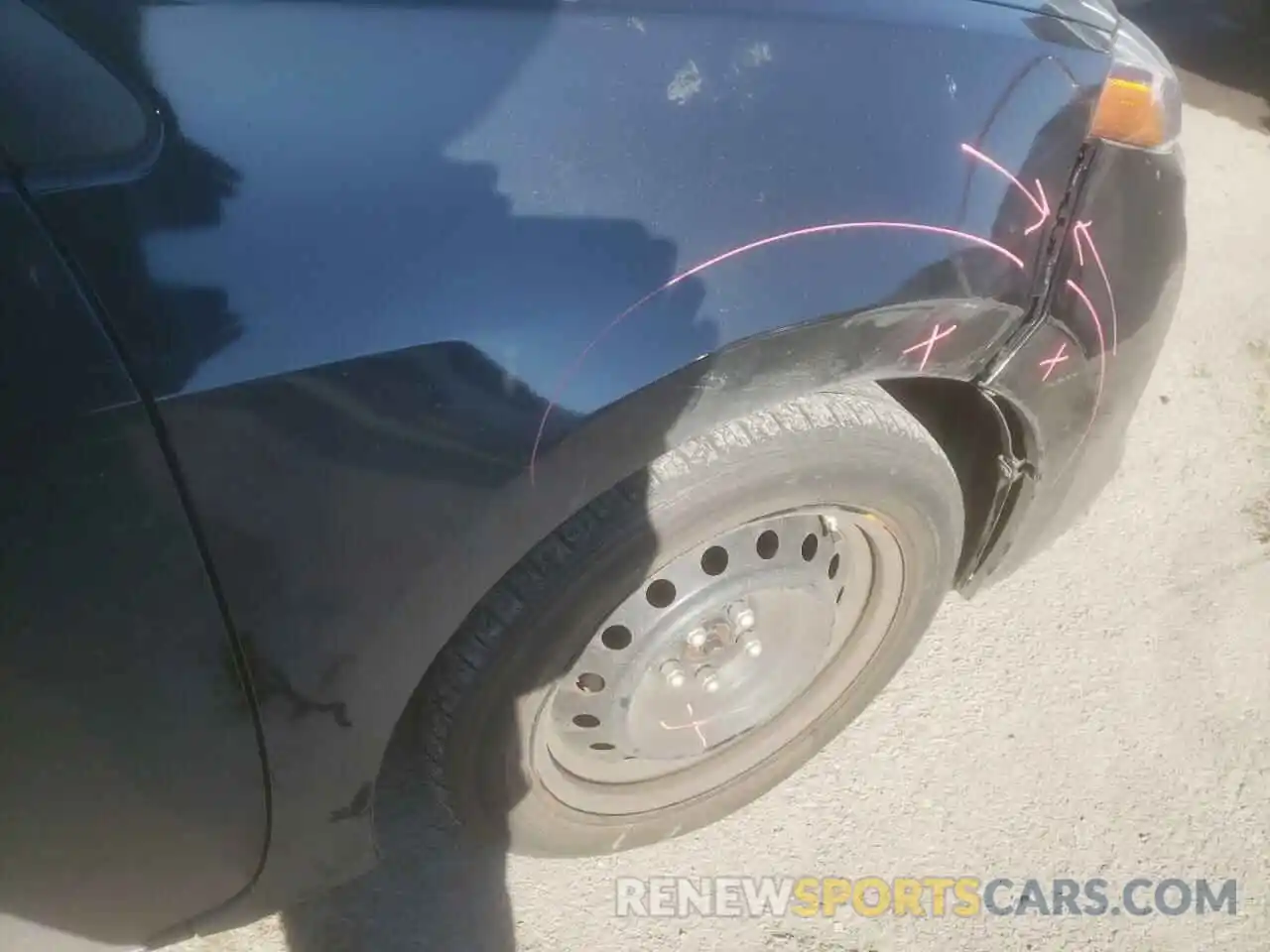 9 Photograph of a damaged car 5YFBURHE0KP936159 TOYOTA COROLLA 2019