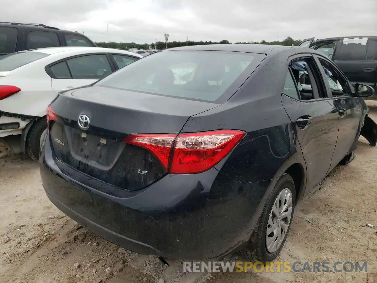 4 Photograph of a damaged car 5YFBURHE0KP936257 TOYOTA COROLLA 2019