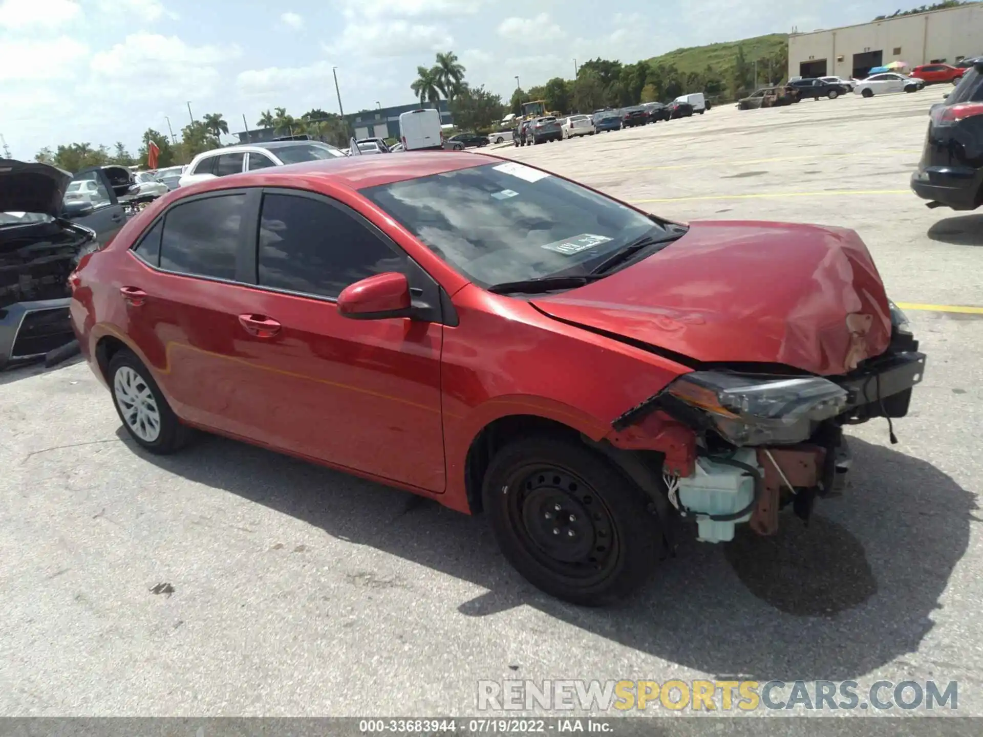 1 Photograph of a damaged car 5YFBURHE0KP936596 TOYOTA COROLLA 2019