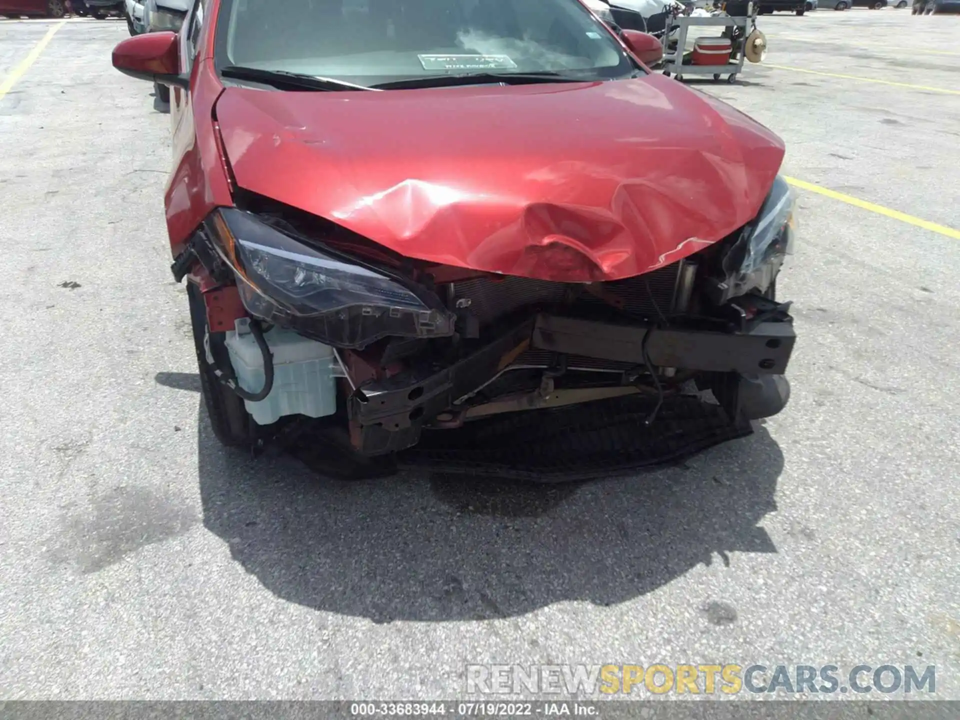 6 Photograph of a damaged car 5YFBURHE0KP936596 TOYOTA COROLLA 2019