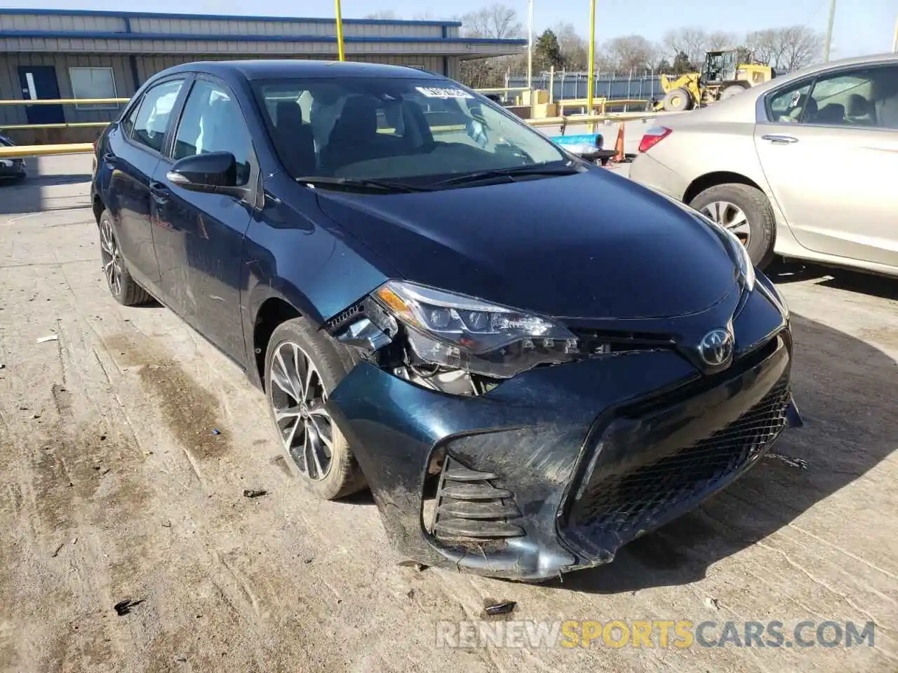 1 Photograph of a damaged car 5YFBURHE0KP936646 TOYOTA COROLLA 2019