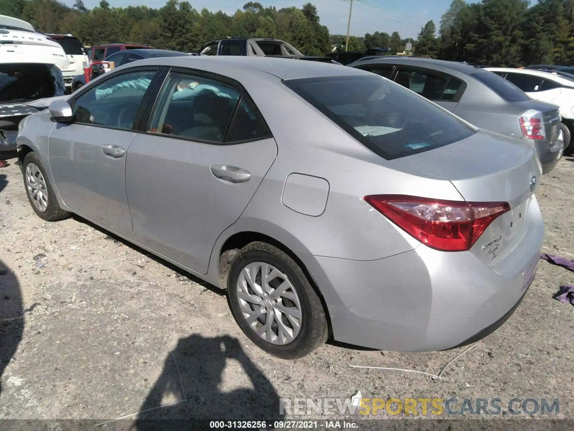 3 Photograph of a damaged car 5YFBURHE0KP936663 TOYOTA COROLLA 2019