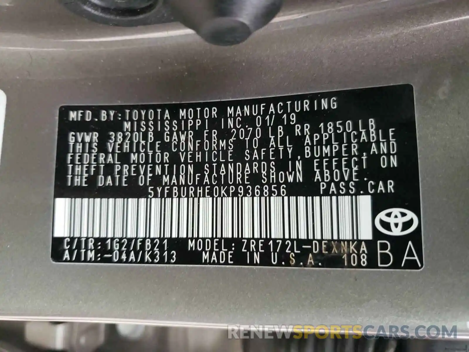 10 Photograph of a damaged car 5YFBURHE0KP936856 TOYOTA COROLLA 2019