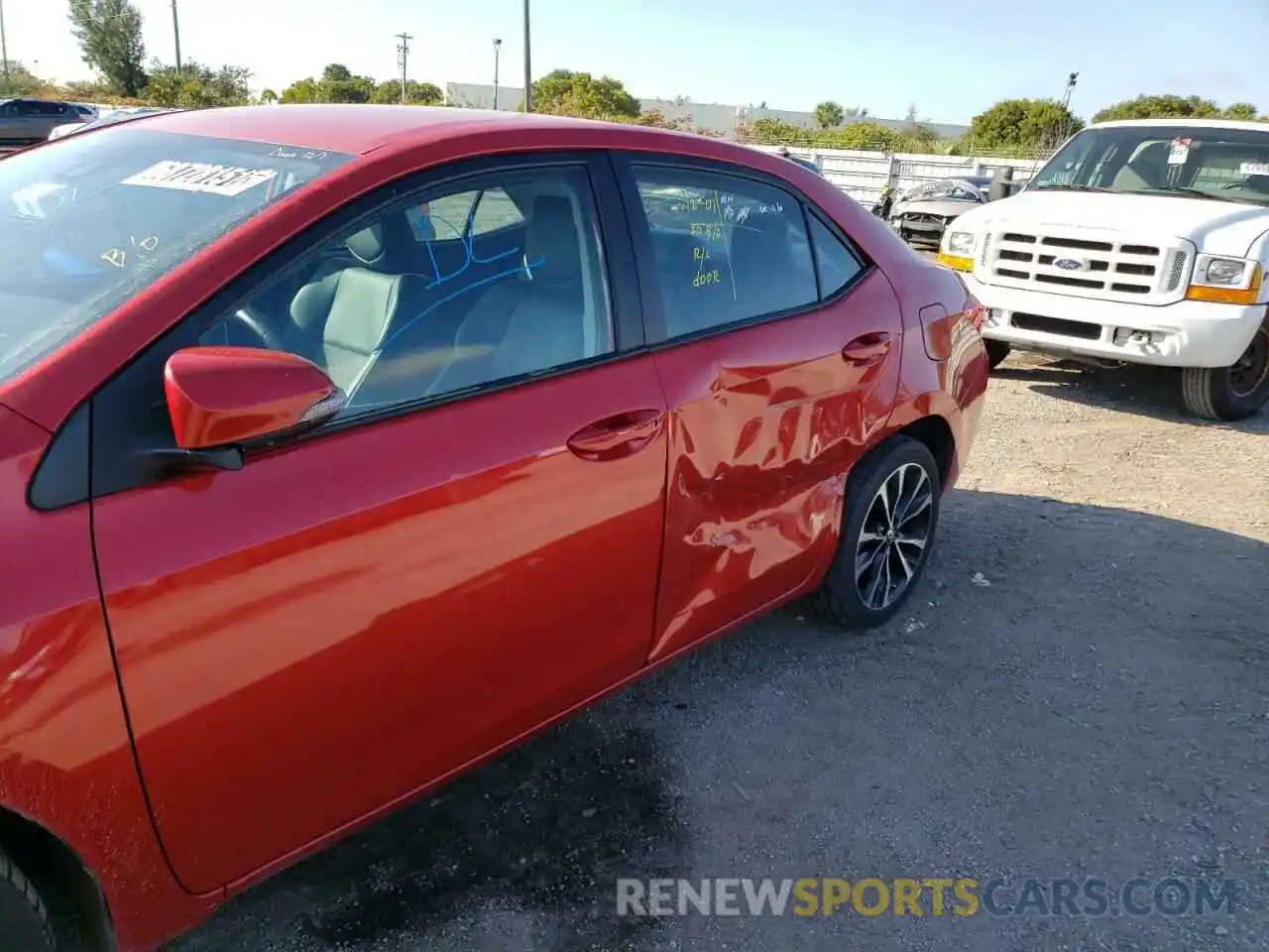 9 Photograph of a damaged car 5YFBURHE0KP937151 TOYOTA COROLLA 2019