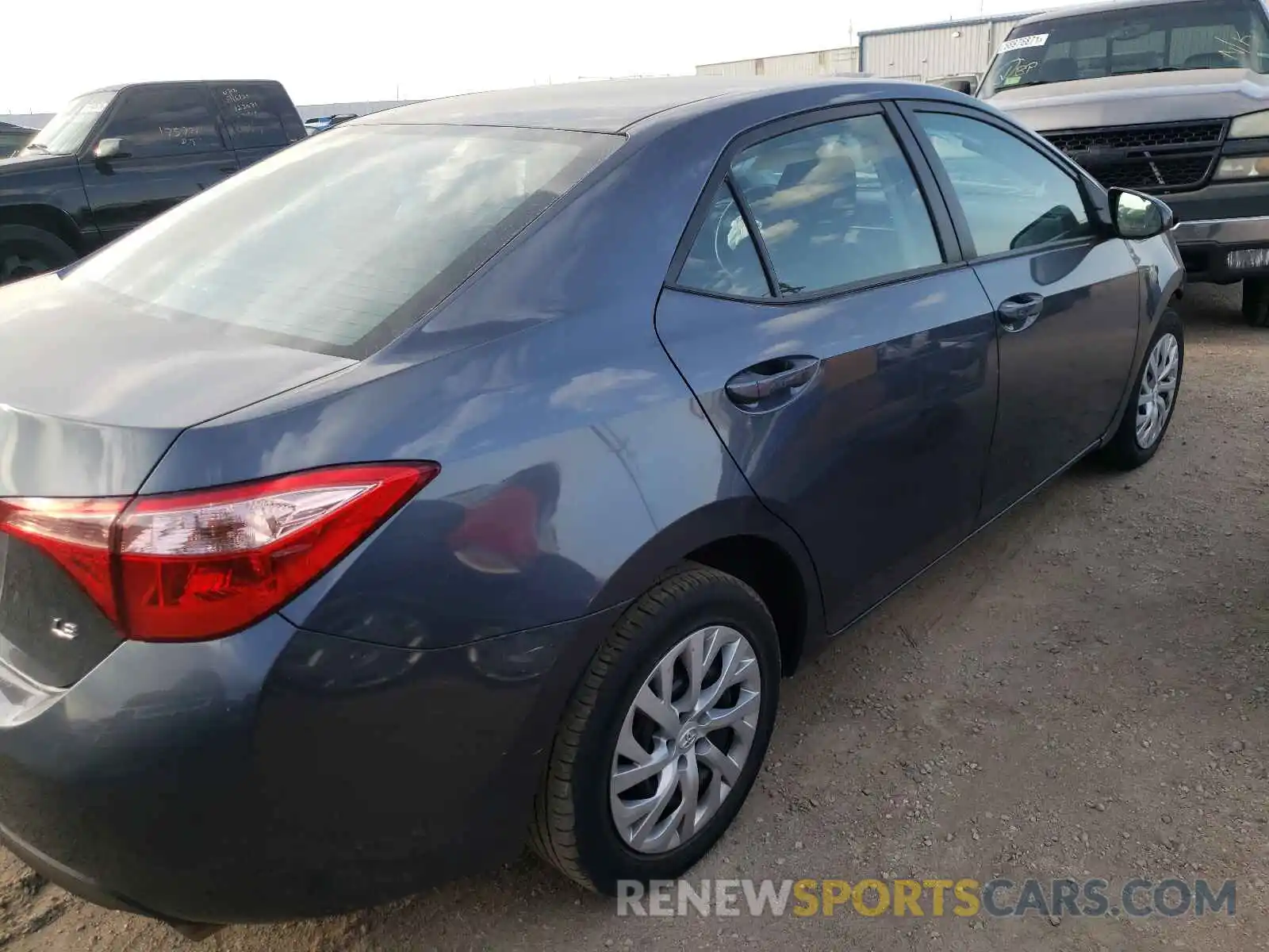 4 Photograph of a damaged car 5YFBURHE0KP938252 TOYOTA COROLLA 2019