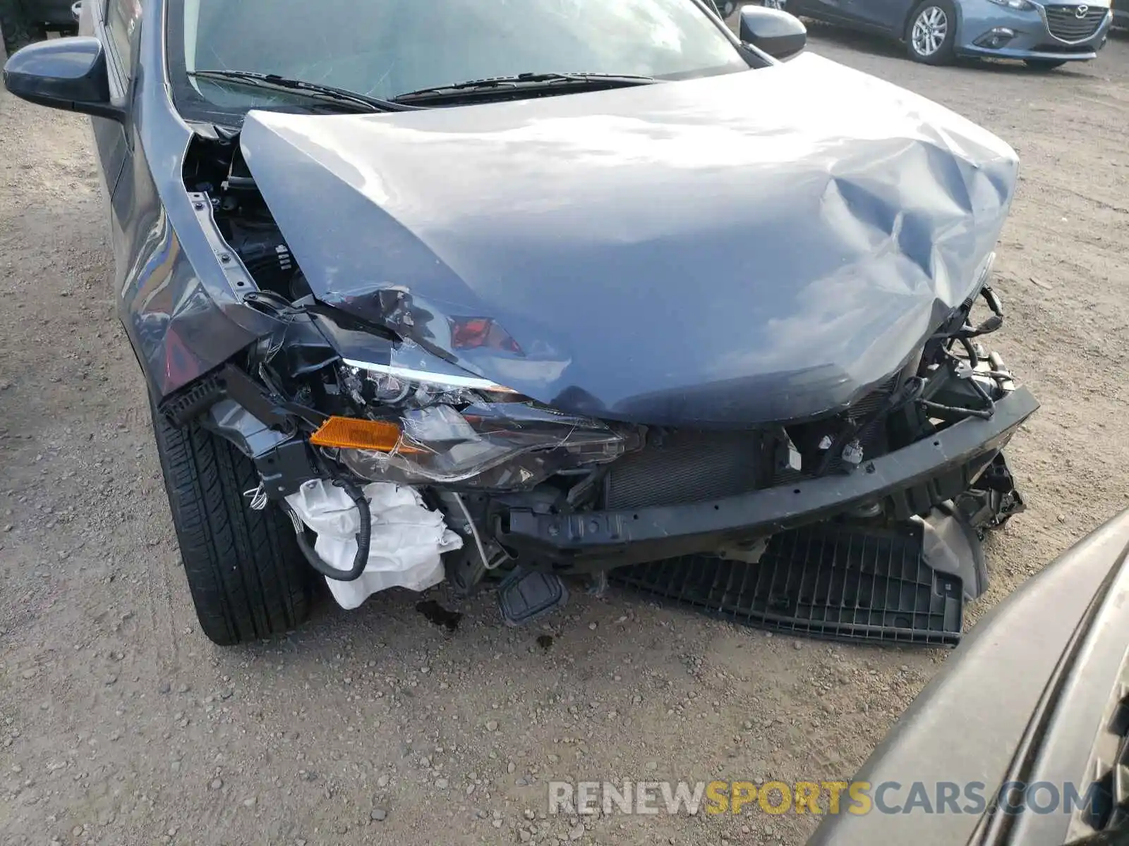 9 Photograph of a damaged car 5YFBURHE0KP938252 TOYOTA COROLLA 2019