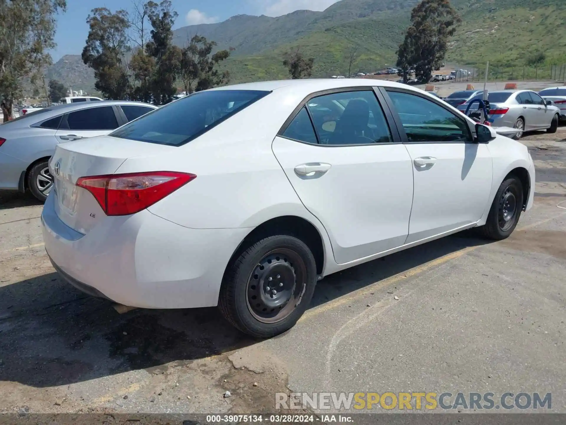 4 Photograph of a damaged car 5YFBURHE0KP938266 TOYOTA COROLLA 2019