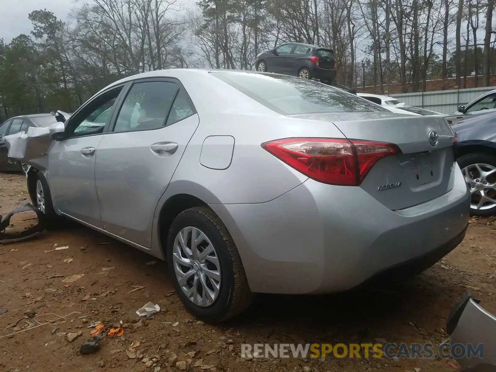 3 Photograph of a damaged car 5YFBURHE0KP938929 TOYOTA COROLLA 2019