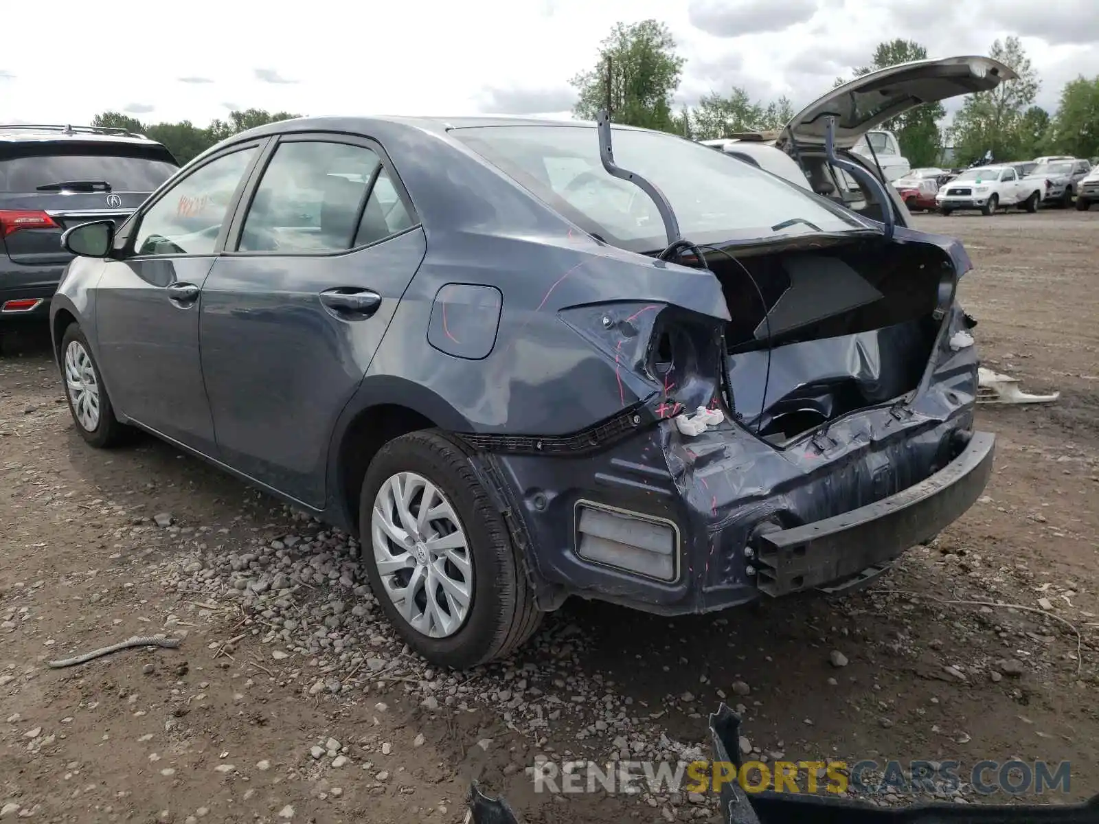 3 Photograph of a damaged car 5YFBURHE0KP938946 TOYOTA COROLLA 2019