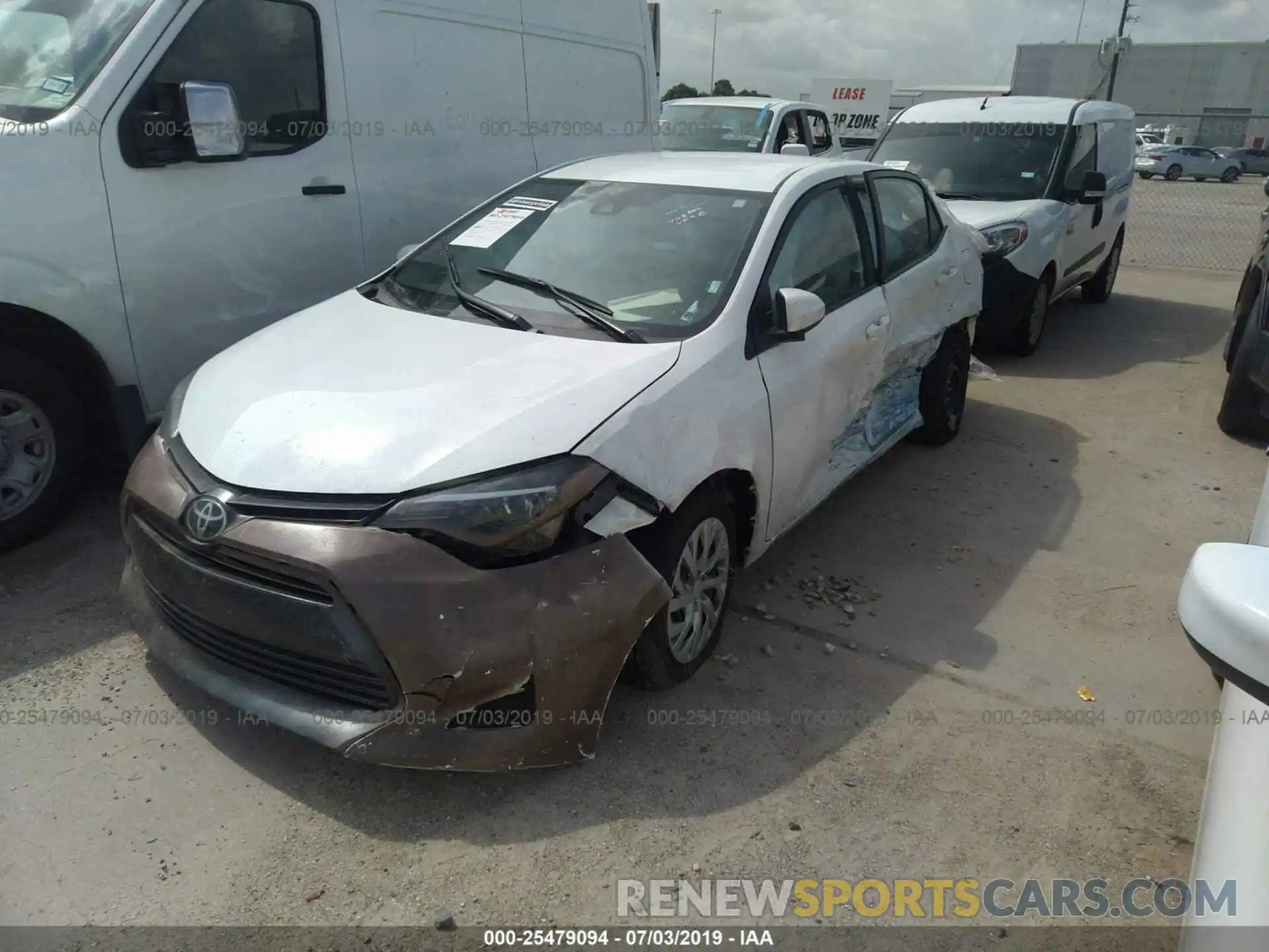 2 Photograph of a damaged car 5YFBURHE0KP938963 TOYOTA COROLLA 2019