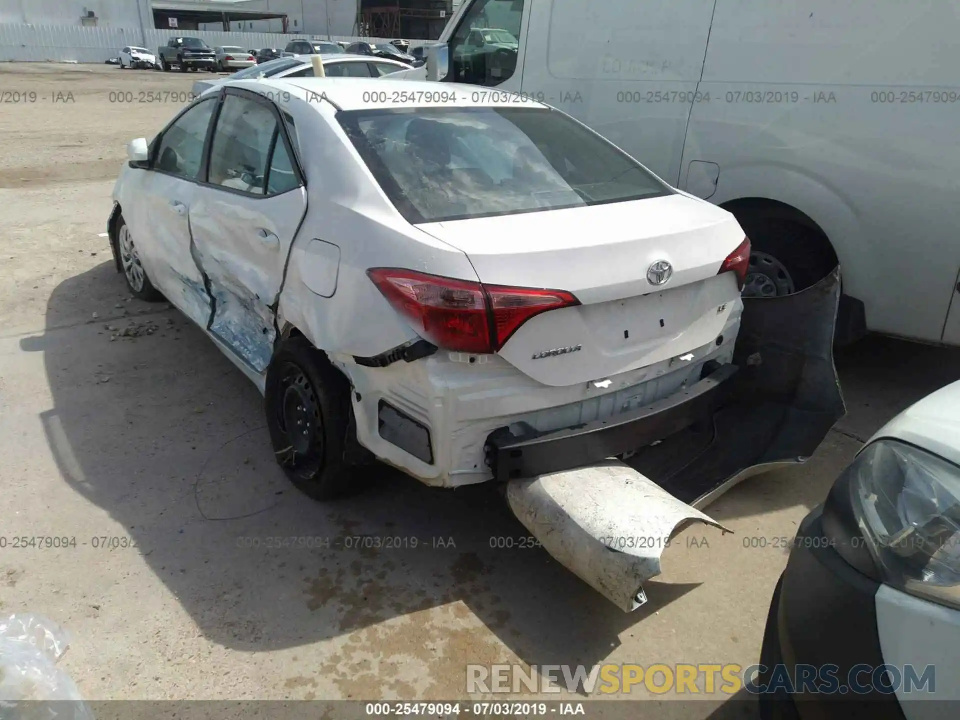 3 Photograph of a damaged car 5YFBURHE0KP938963 TOYOTA COROLLA 2019