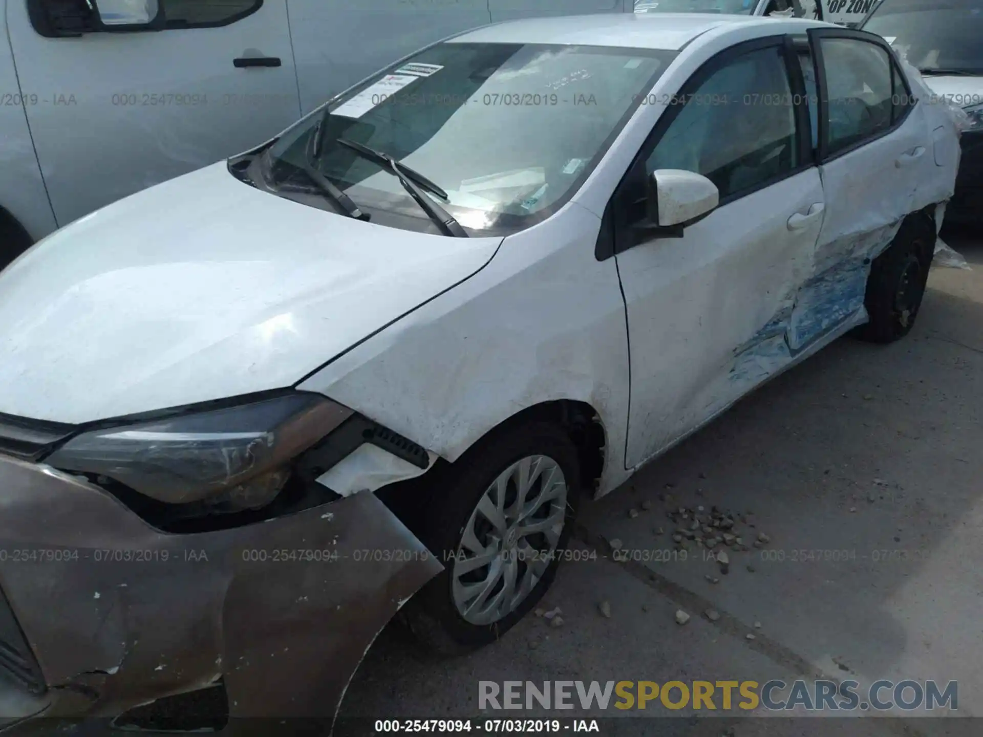 6 Photograph of a damaged car 5YFBURHE0KP938963 TOYOTA COROLLA 2019