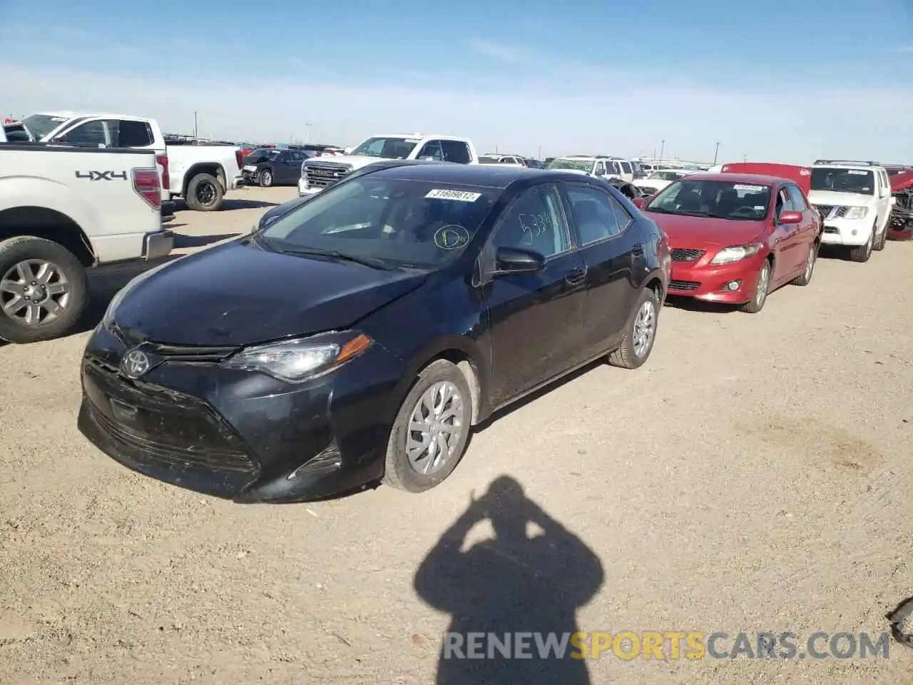 2 Photograph of a damaged car 5YFBURHE0KP939367 TOYOTA COROLLA 2019