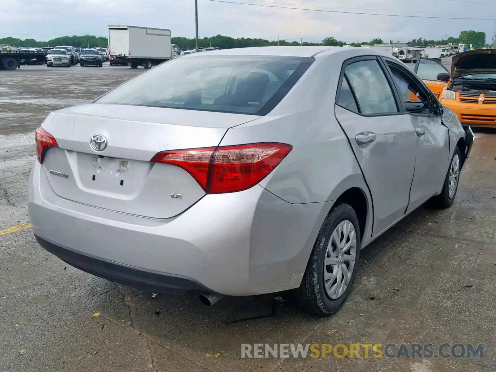 4 Photograph of a damaged car 5YFBURHE0KP939501 TOYOTA COROLLA 2019