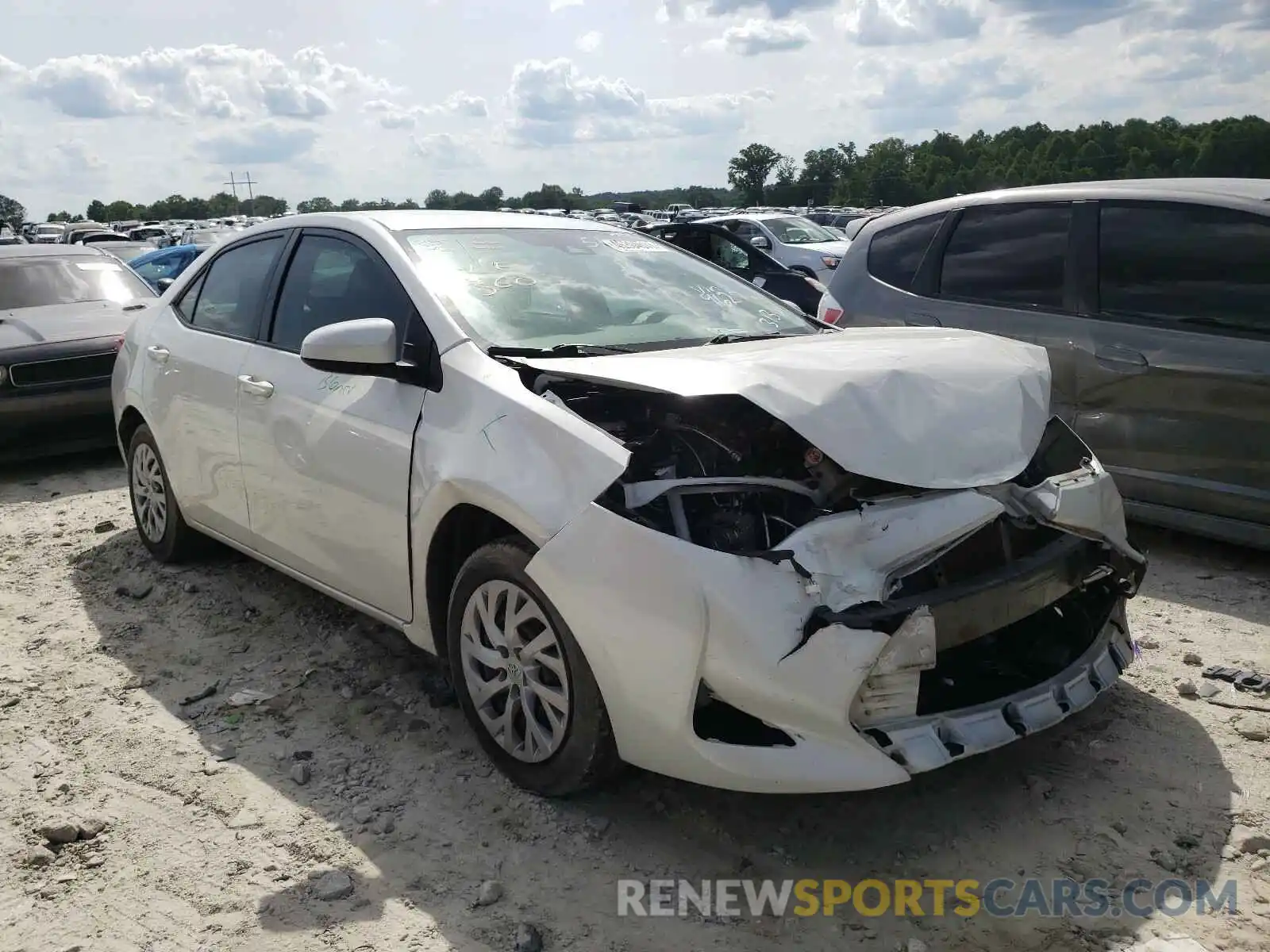 1 Photograph of a damaged car 5YFBURHE0KP939627 TOYOTA COROLLA 2019