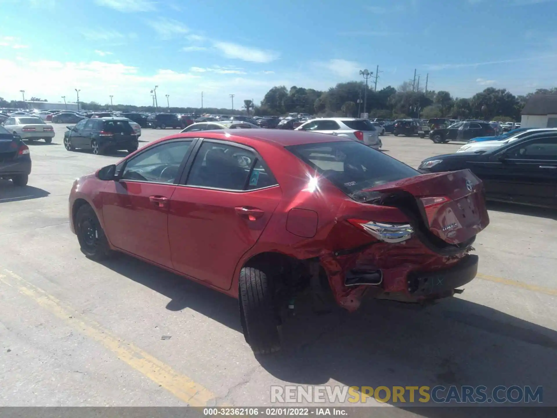 3 Photograph of a damaged car 5YFBURHE0KP939949 TOYOTA COROLLA 2019