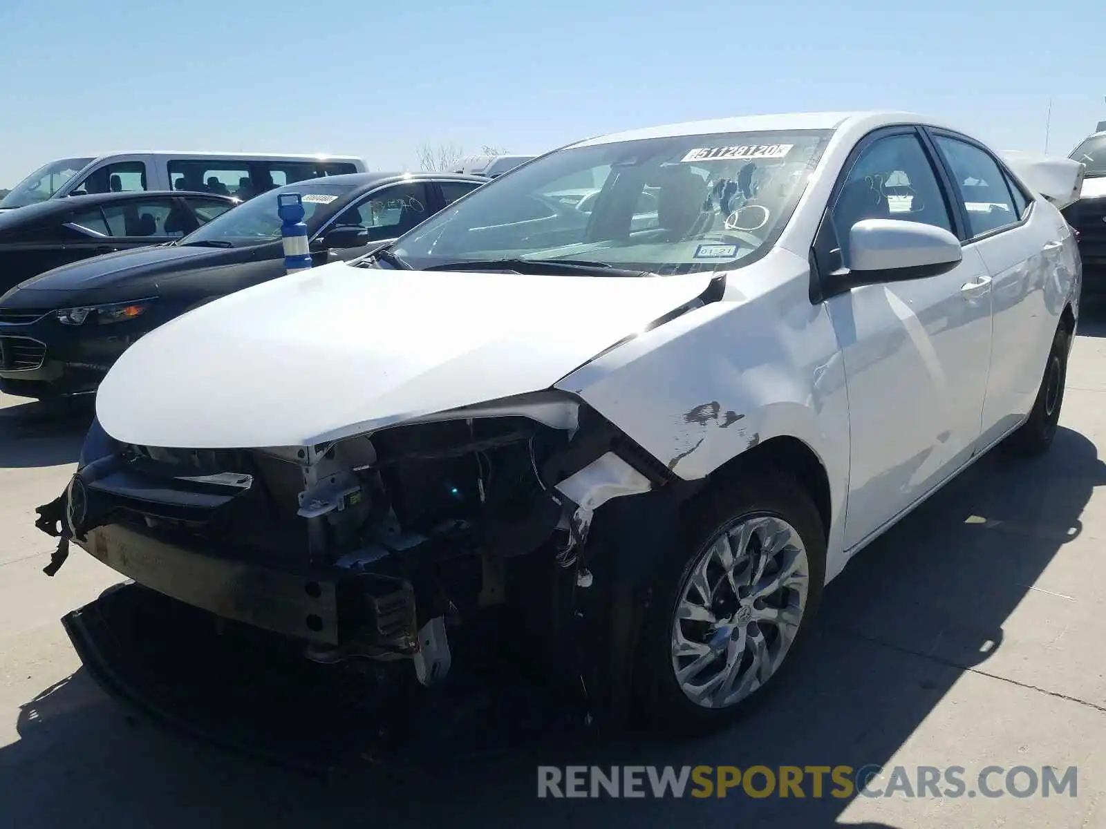 2 Photograph of a damaged car 5YFBURHE0KP940390 TOYOTA COROLLA 2019