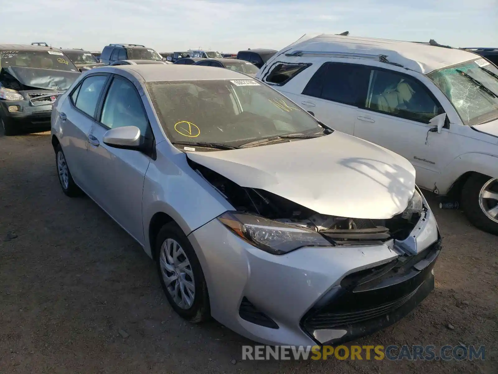 1 Photograph of a damaged car 5YFBURHE0KP940552 TOYOTA COROLLA 2019