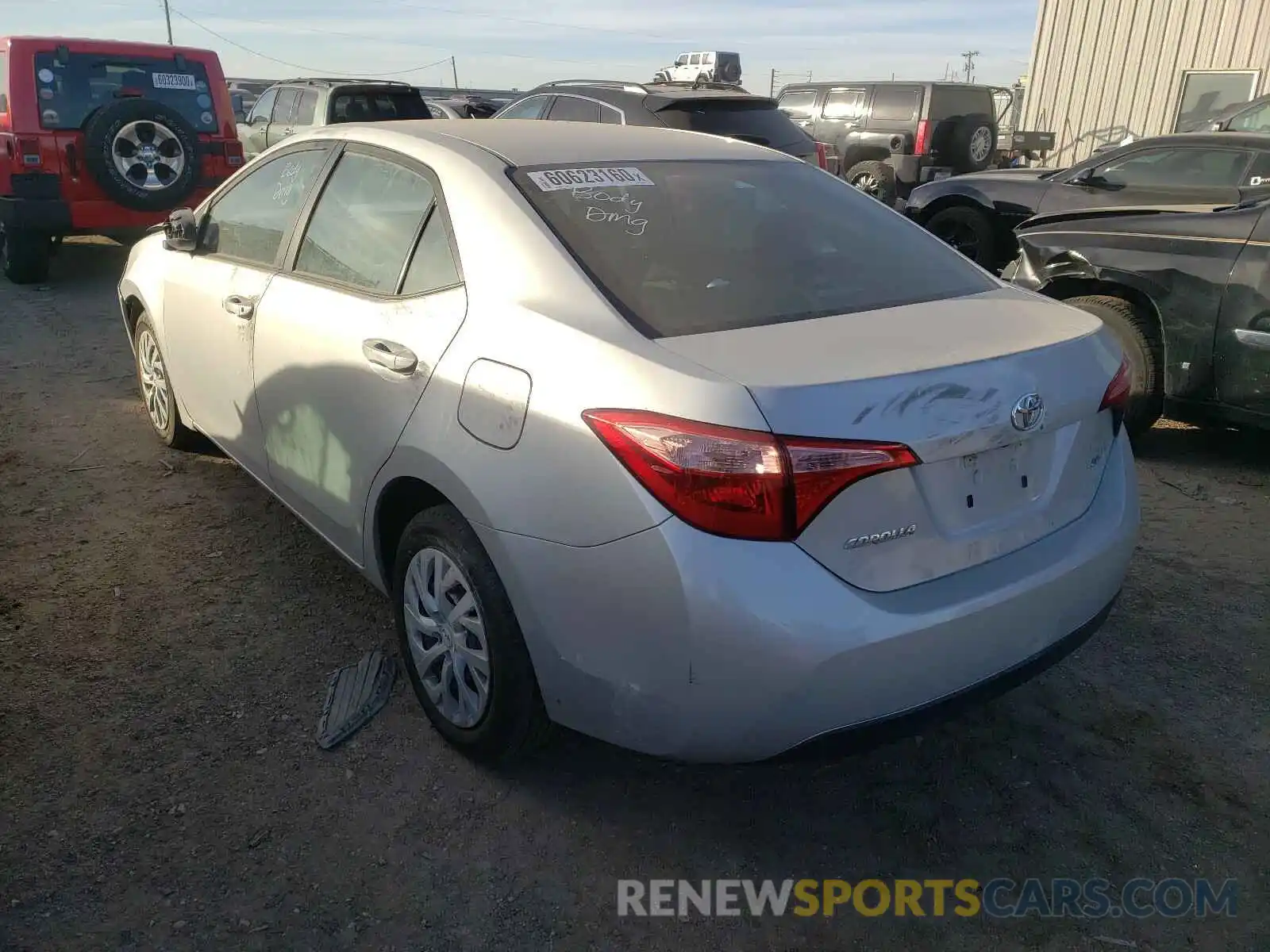 3 Photograph of a damaged car 5YFBURHE0KP940552 TOYOTA COROLLA 2019